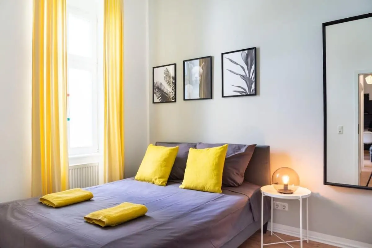 Family Apartment In Central Location Berlino