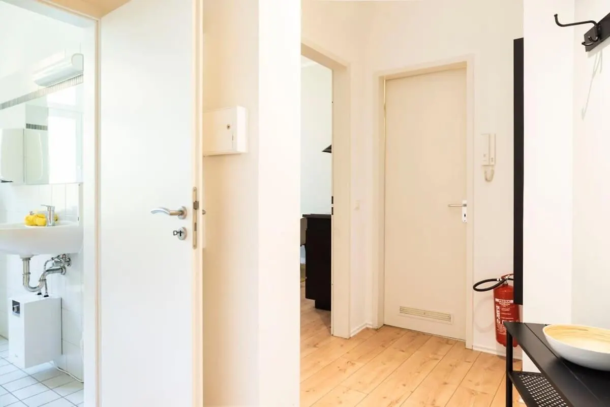 Family Apartment In Central Location Berlino