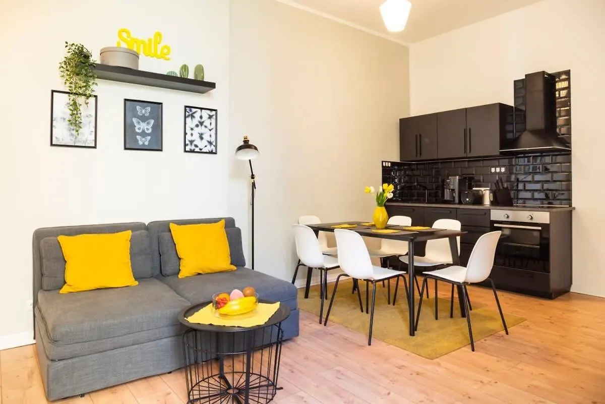 Family Apartment In Central Location Berlino